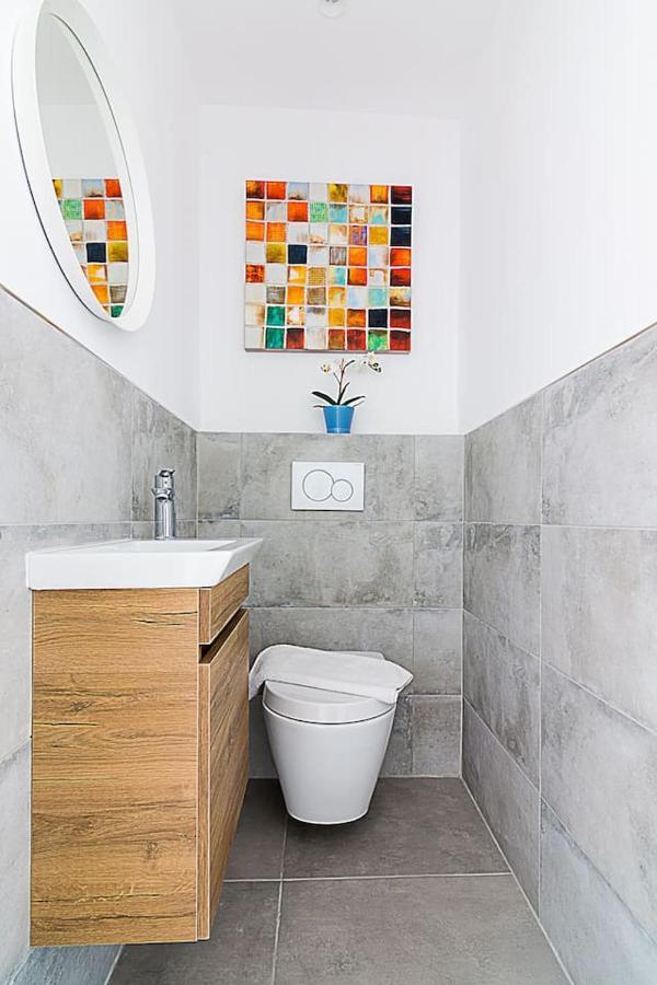 Spacious Two Bedroom Apartment In Central Location Athen Exterior foto