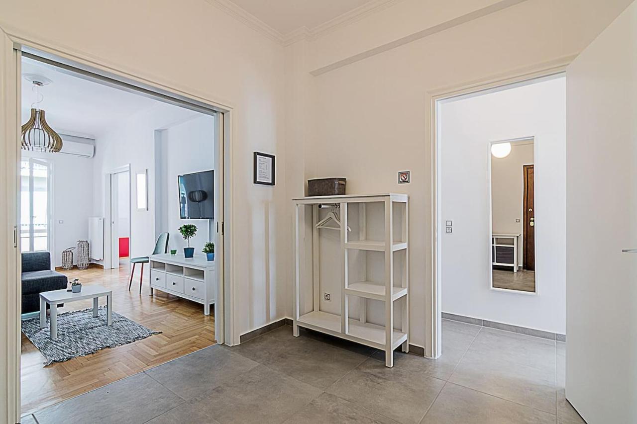 Spacious Two Bedroom Apartment In Central Location Athen Exterior foto