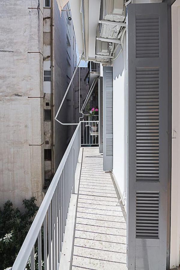 Spacious Two Bedroom Apartment In Central Location Athen Exterior foto