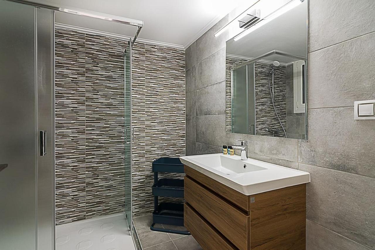 Spacious Two Bedroom Apartment In Central Location Athen Exterior foto
